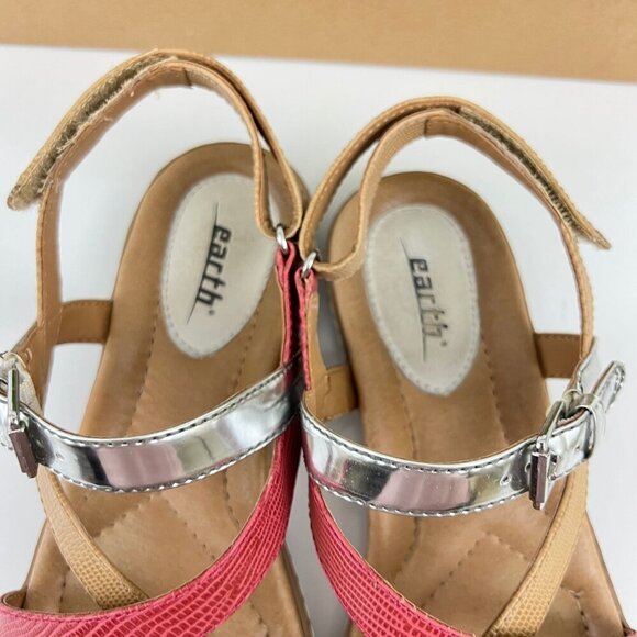 Earth Womens Sandy White Multi Sandals 7.5B Strappy Design With Buckle Straps - Picture 8 of 11